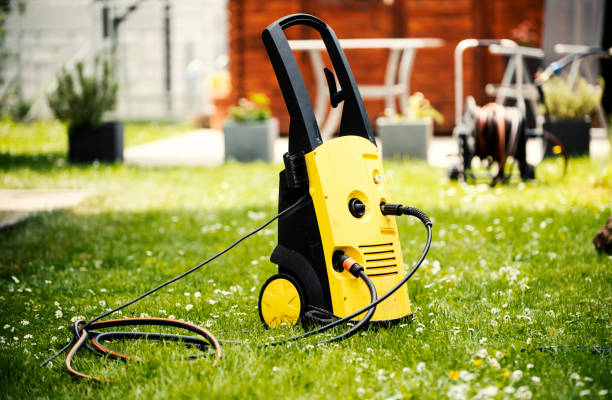 Best Sign and Awning Cleaning  in Bellevue, WI